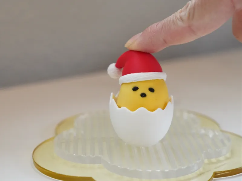 Christmas egg clicker fidget (Gudetama)