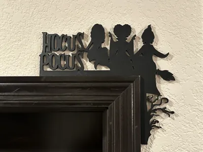 Hocus Pocus Door Corner