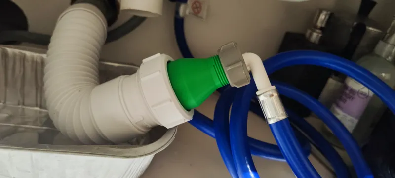 Dishwasher or washing machine to drainage pipe adapter, waste pipe unblocker, high pressure