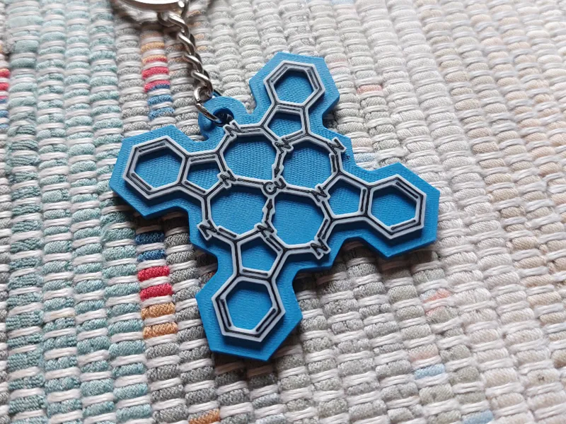 Copper Phtalocyanine Keychain