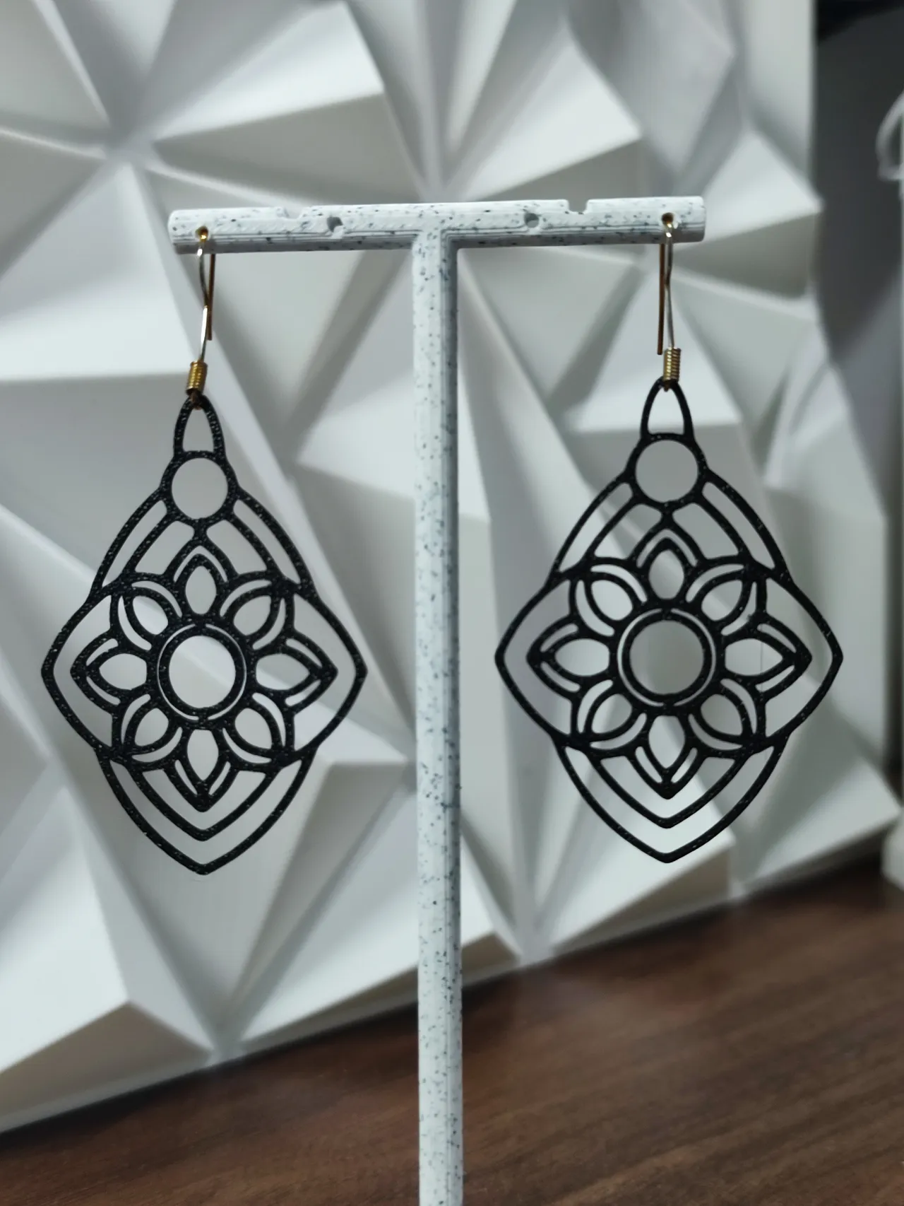 Aretes Dalia Pétalo de Sombra view 3