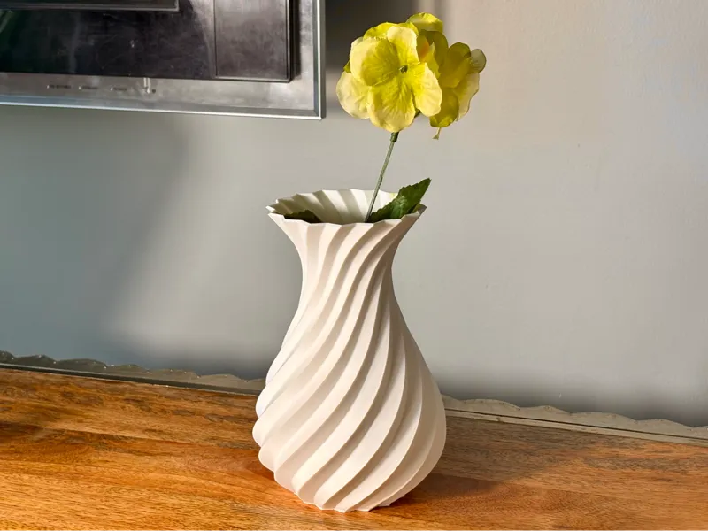 Minimalistic Spiral Vase A1 Mini Compatible