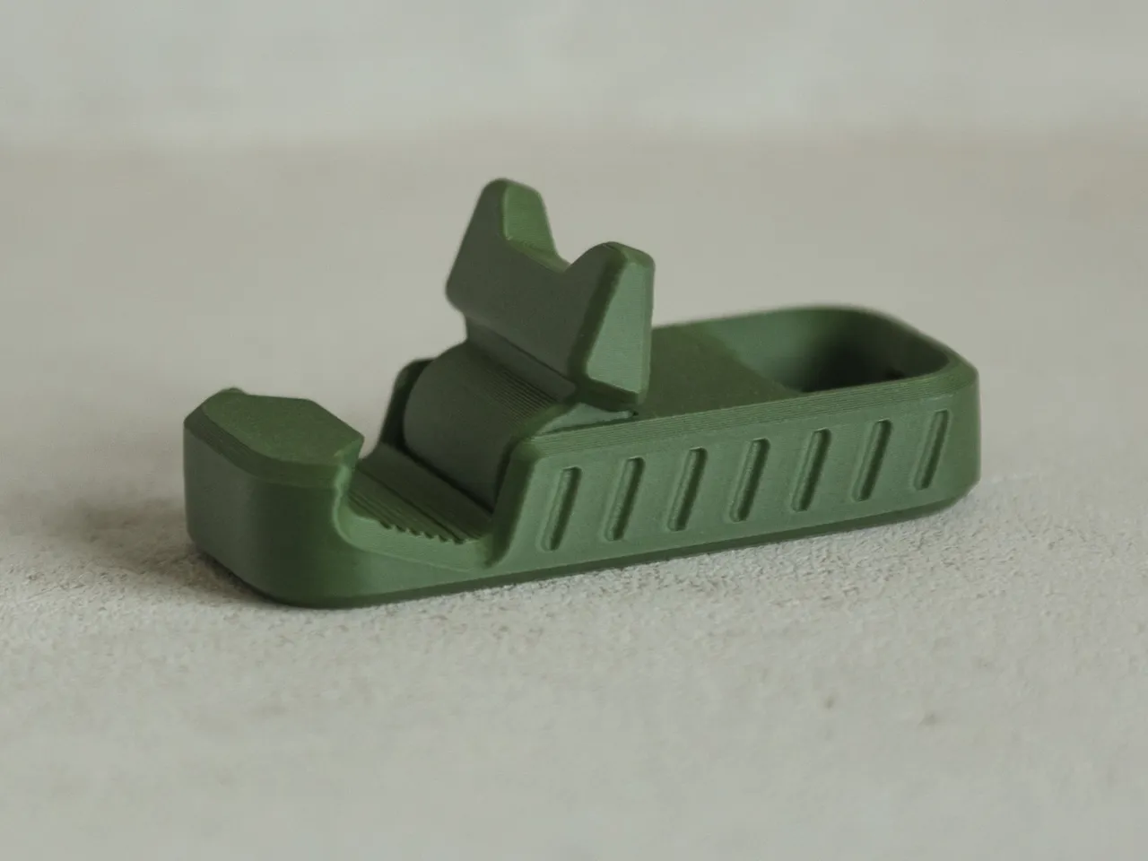 Outdoor Phone Stand - Compact and Durable view 3