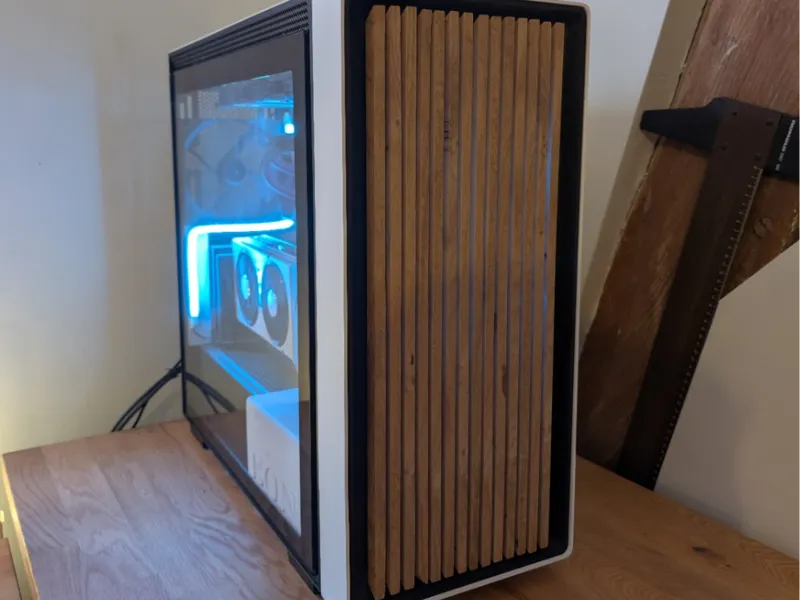 NZXT H710 x FRACTAL 