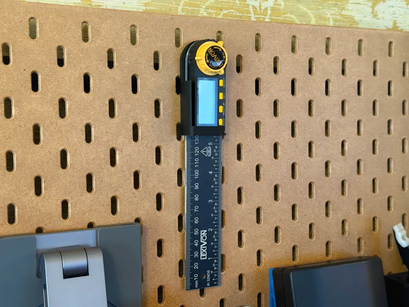 Lexivon Digital Angle Finder SKADIS Holder