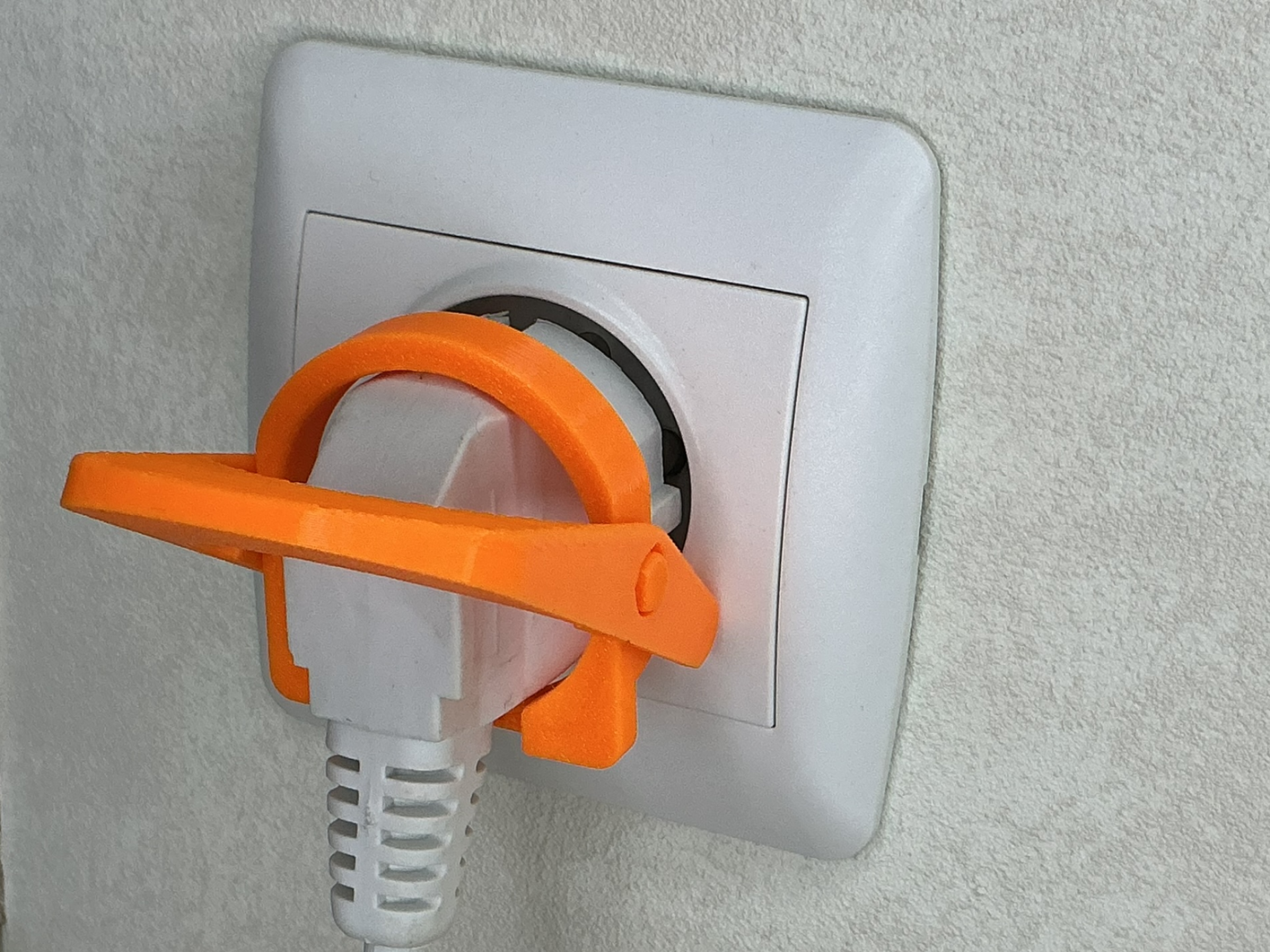 Easy Plug Puller for EU Type E/F - 1