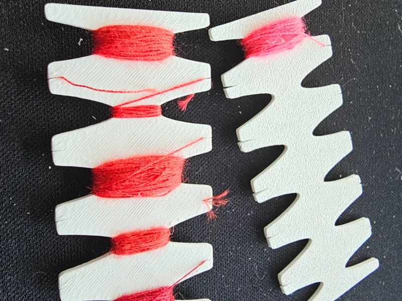 Multiple threads Bobbin - Floss Bobbin