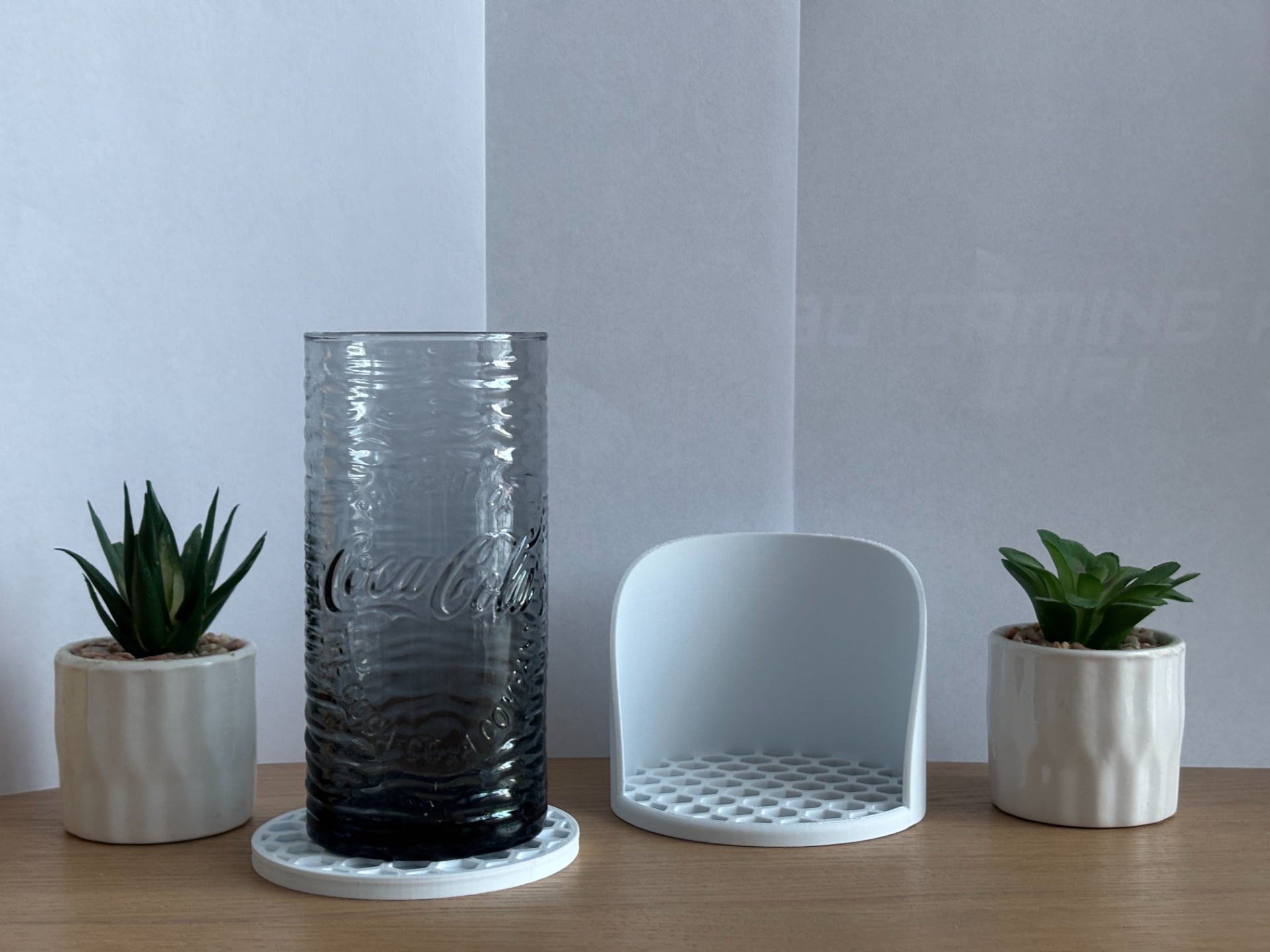 Minimalist Coasters + Stand | Zero Supports
