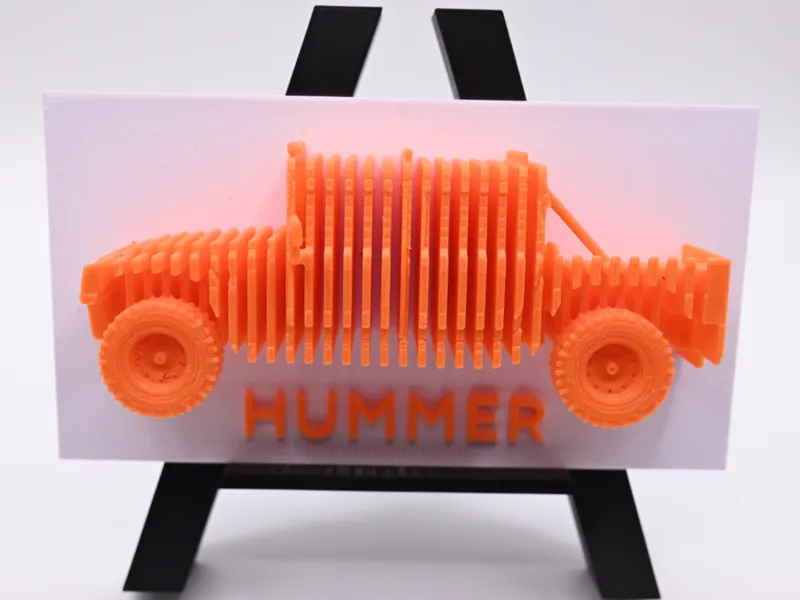 Scultura a strati HUMMER H1