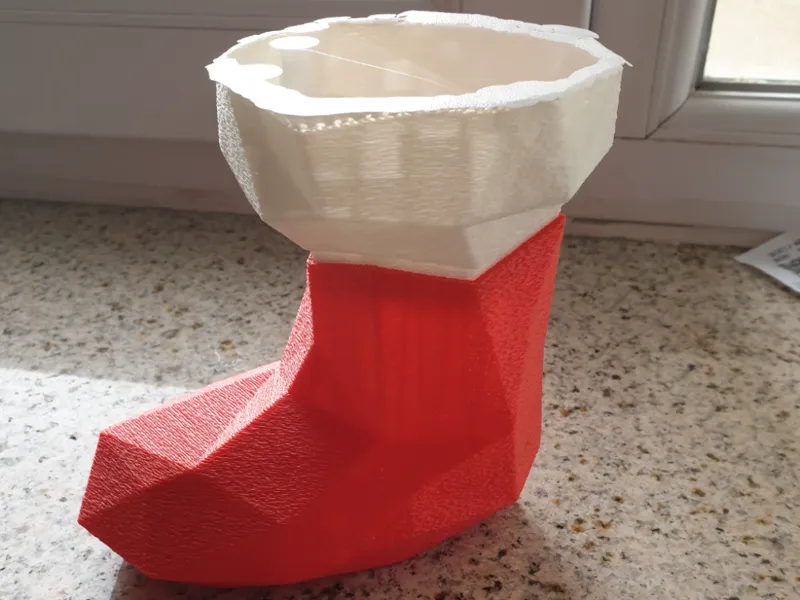 Low-Poly Boot Vase / Desk Holder / Planter