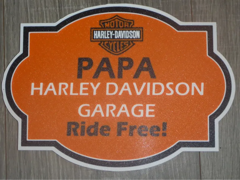PaPa Harley Davidson Garage
