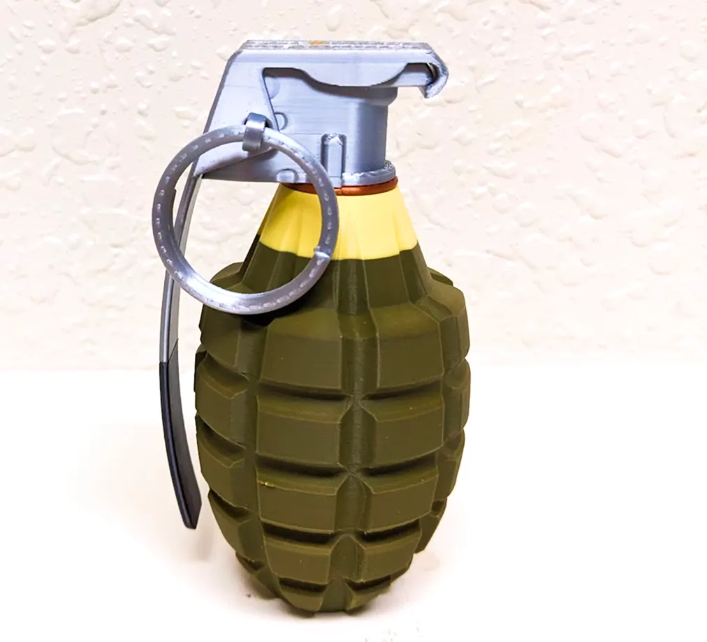 Legendary Mk2 Pineapple Grenade with Flying Handle view 3