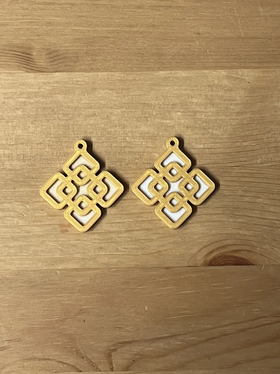 earrings view 2