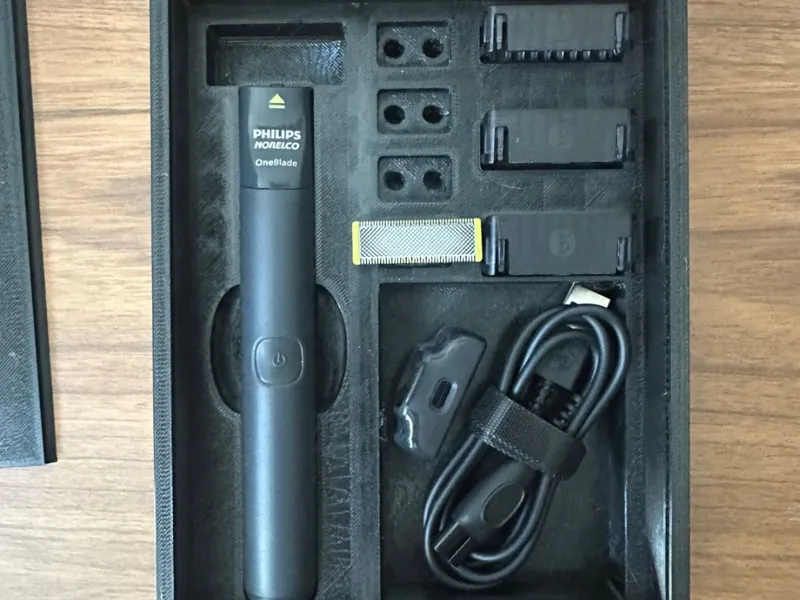 One blade Travel case