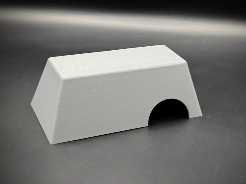 Stackable reptile hide