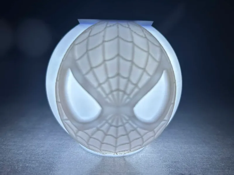 boule de noel spiderman