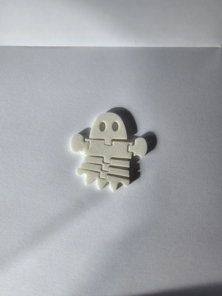 Flexi Ghost - Free 3D Print Model - MakerWorld