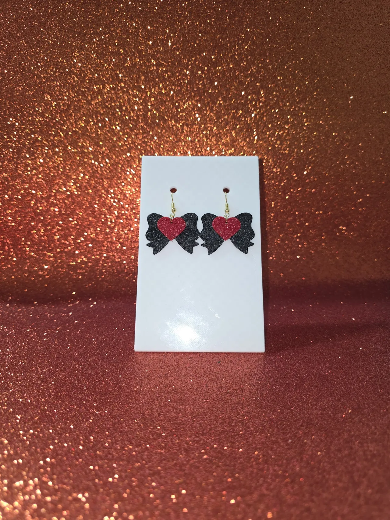 Heart bow v2 earrings view 2