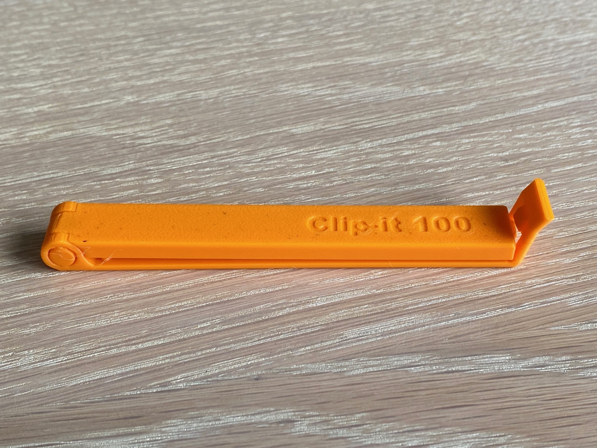 100mm Bag Clip