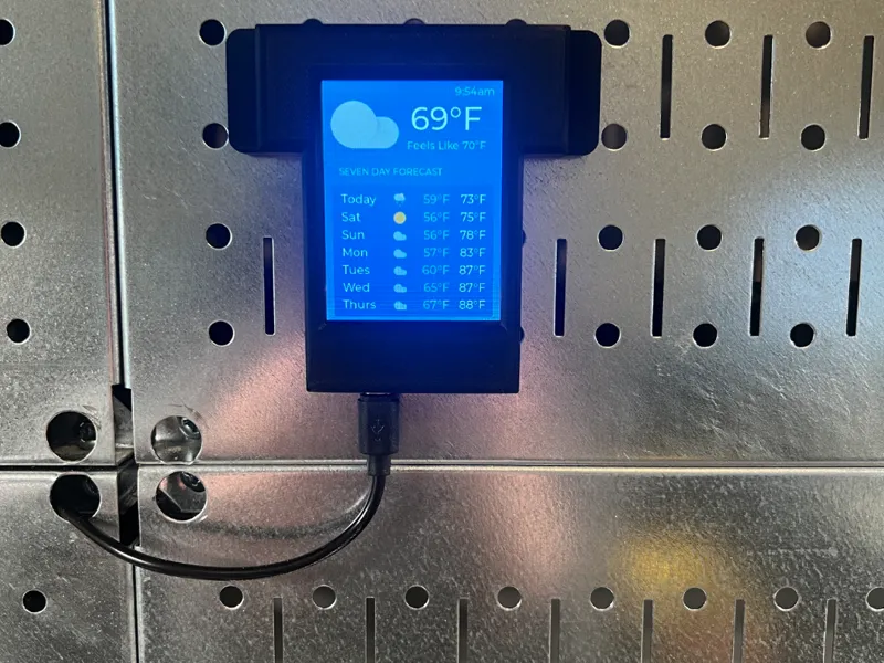 Wall Control Mount Aura, Smart Weather Display
