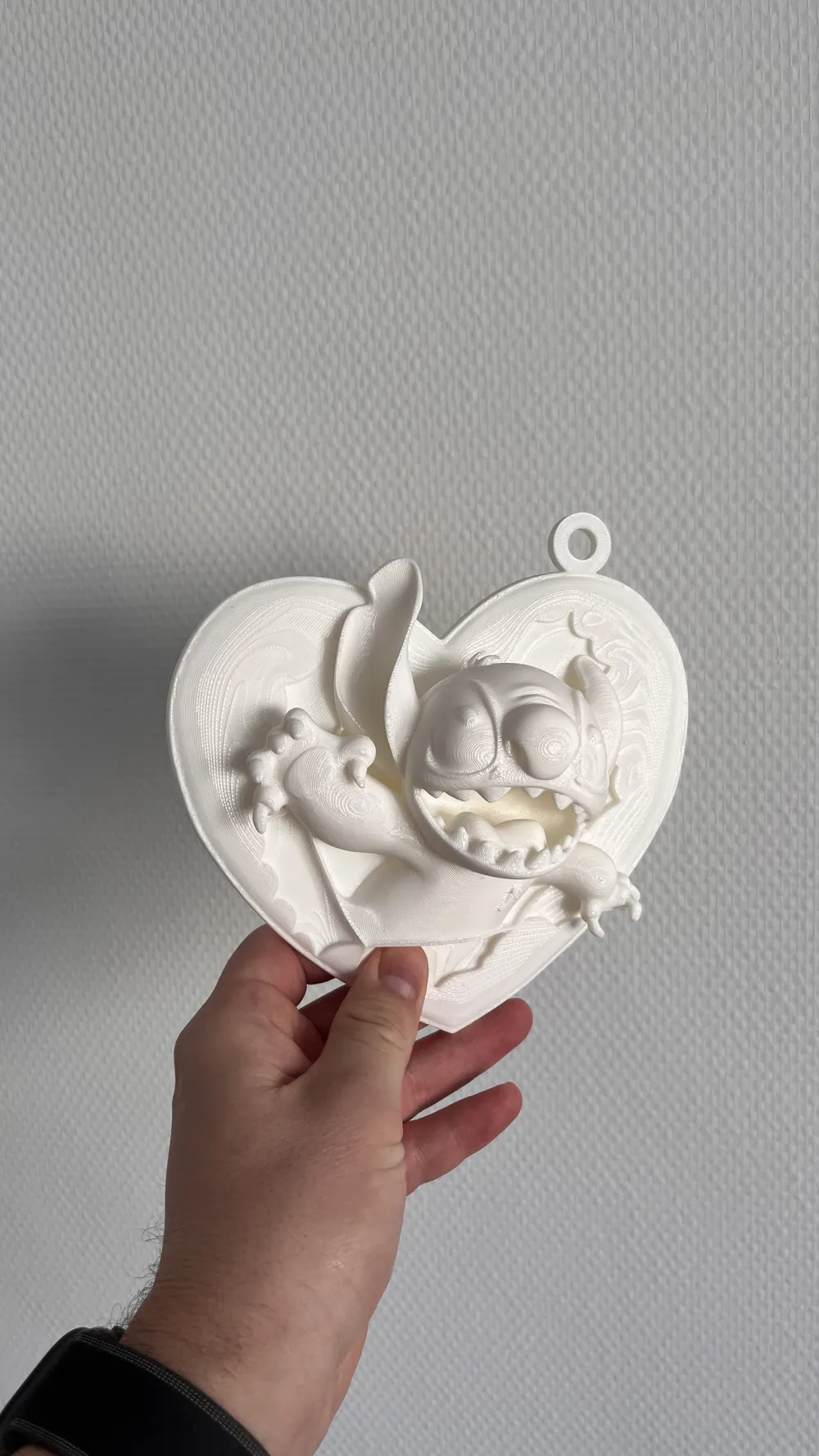 Keychain 3D - Stitch with heart - Free 3D Print Model - MakerWorld