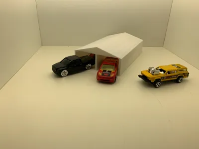 1:64 Scale Country Garage & Barn