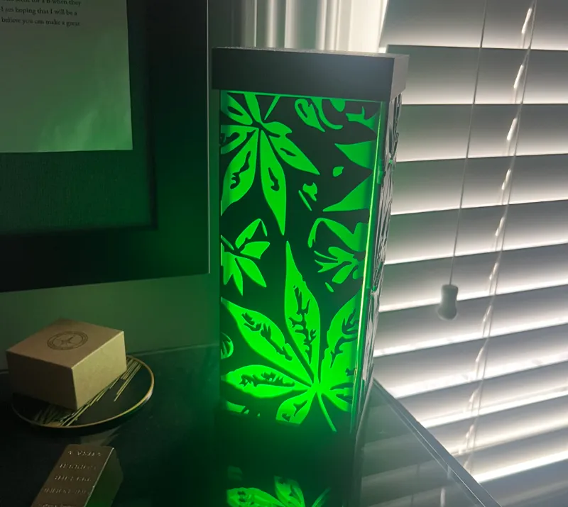Leaf Lamp