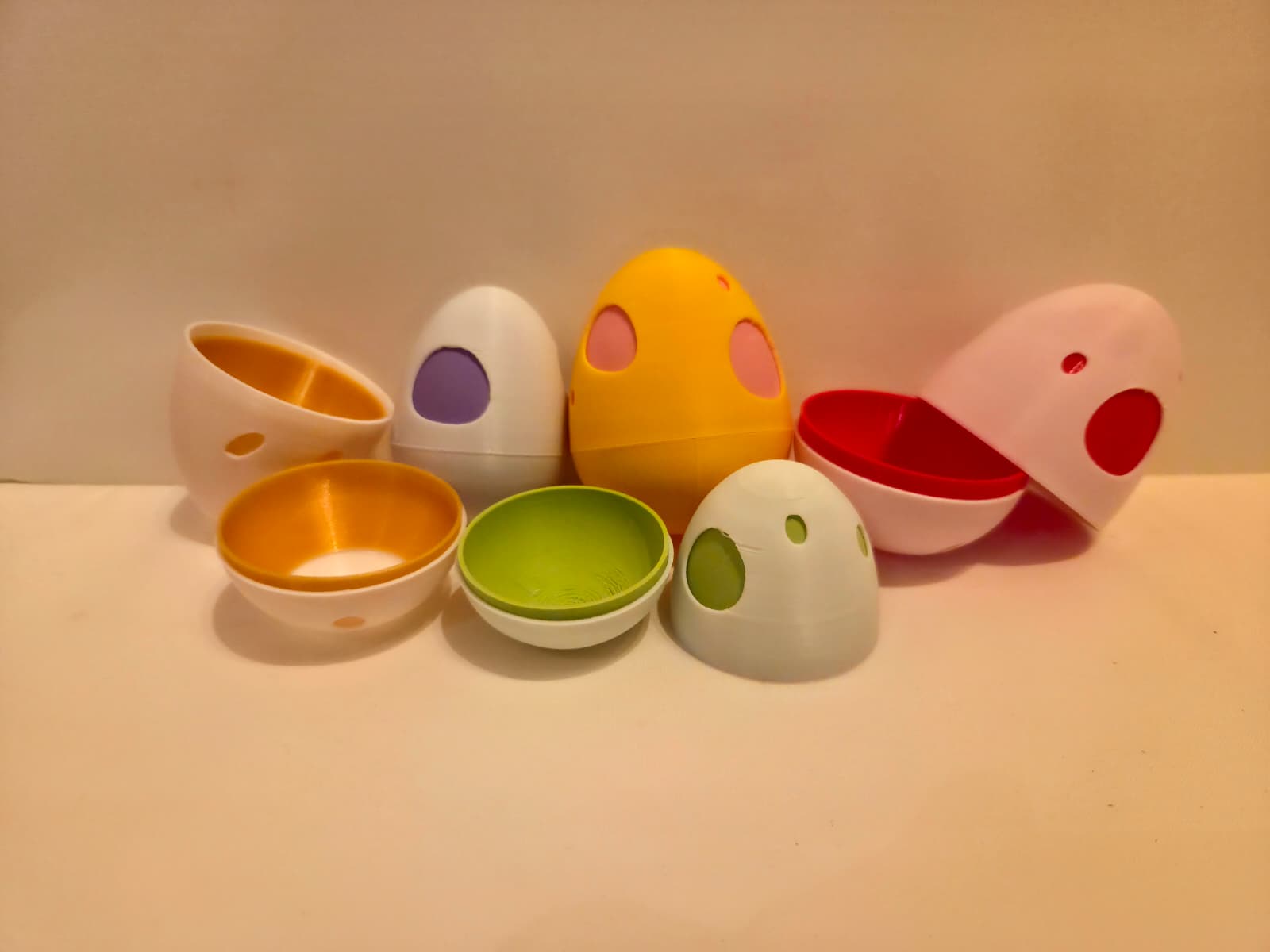 Miniatura 2 do modelo 3D Parametric Poke Eggs