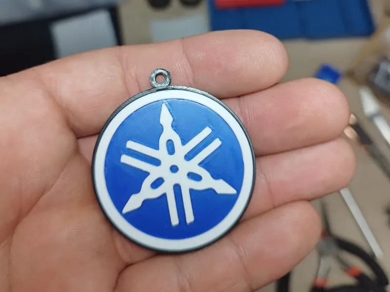 Yamaha Logo chian