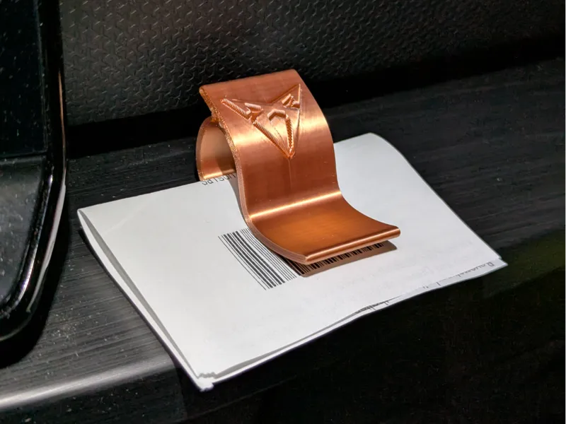 Cupra clip for cards or bons