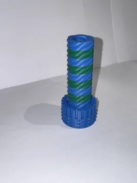 Objeto manipulable: Twist fidget toy — vista de referencia 4