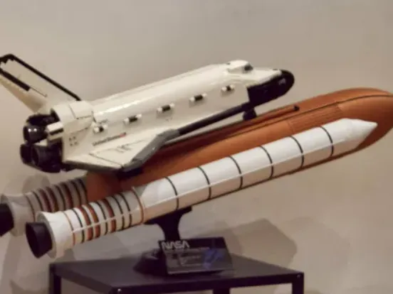 lege space shuttle