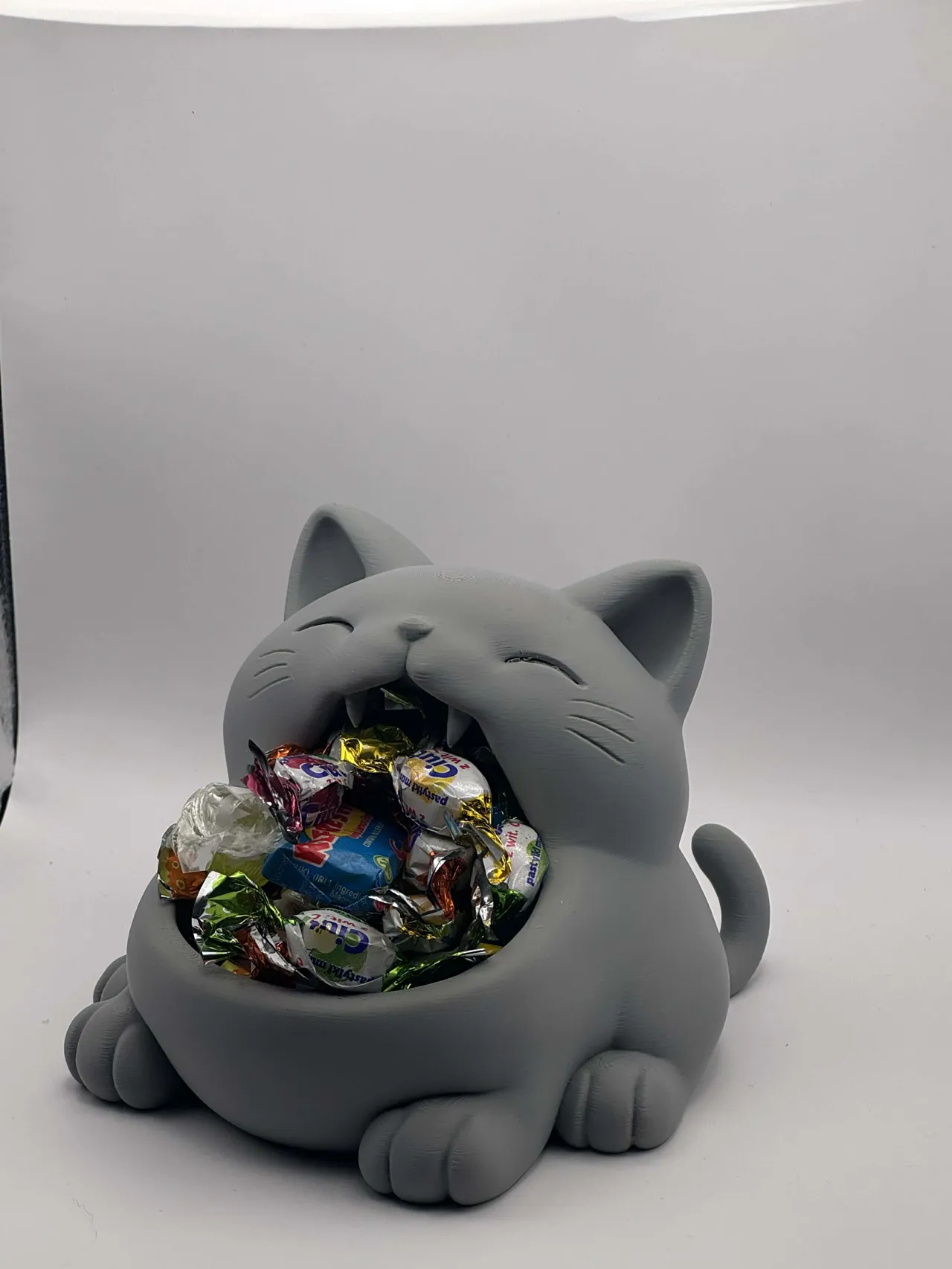 Yawn Bowl Cat – cute storage kitty view 2