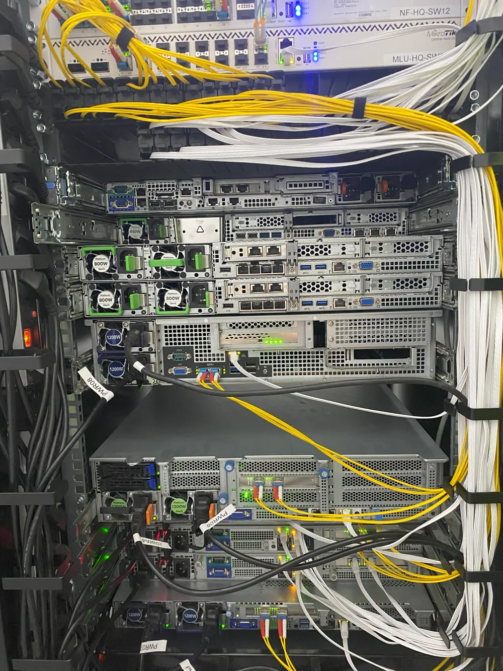 Reality Engine Rack Mount Vertical Rack Sidemount by Lobotomy MakerWorld: Download Free 3D Models
