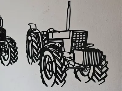 IHC 624 Allrad Silhouette Wall Art