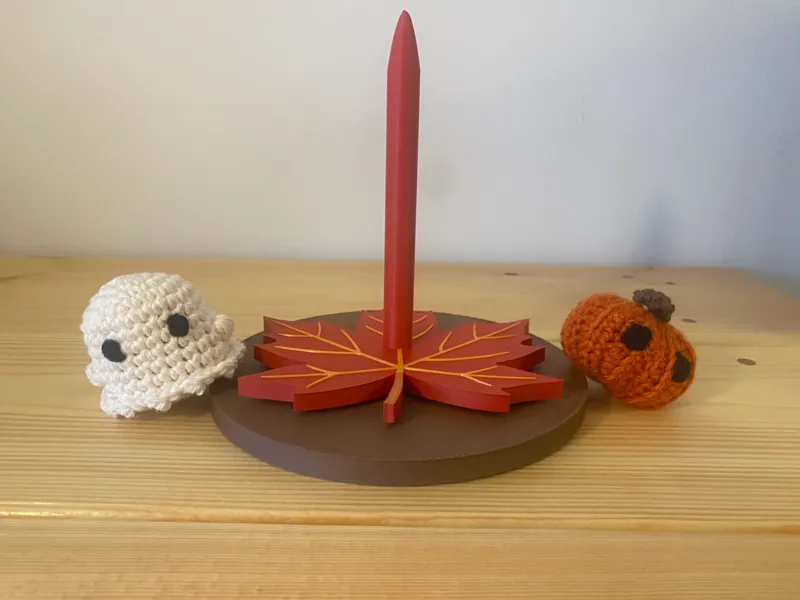 Yarn Turntable Fall Leaf 