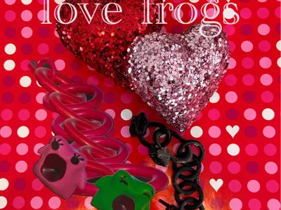 love frogs keychain