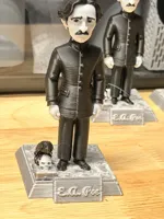 0.2mm layer, 3 walls, 15% infill.  Poe