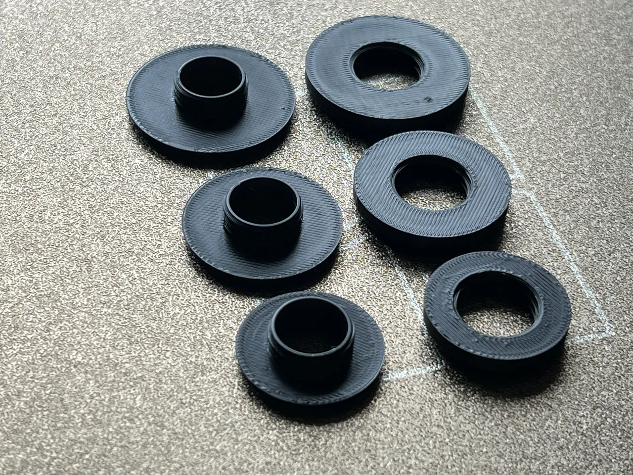 Screw-on Tarp & Fabric repair grommet ID 14mm 1/2” view 2