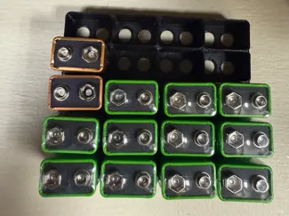 20-Battery 9V Organizer, Remix by @BobbyGreenawalt