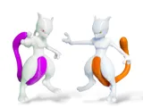Фигурка Mewtwo в ярки цветове