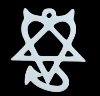 Devil Heartagram earrings
