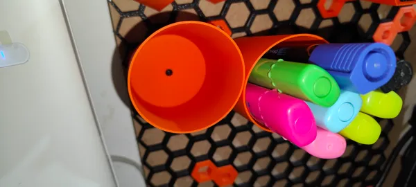 https://makerworld.bblmw.com/makerworld/model/US69e752d5367a20/design/2024-04-06_e6e46203addc4.jpg