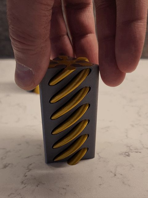 Passthrough Fidget - Triangle Version