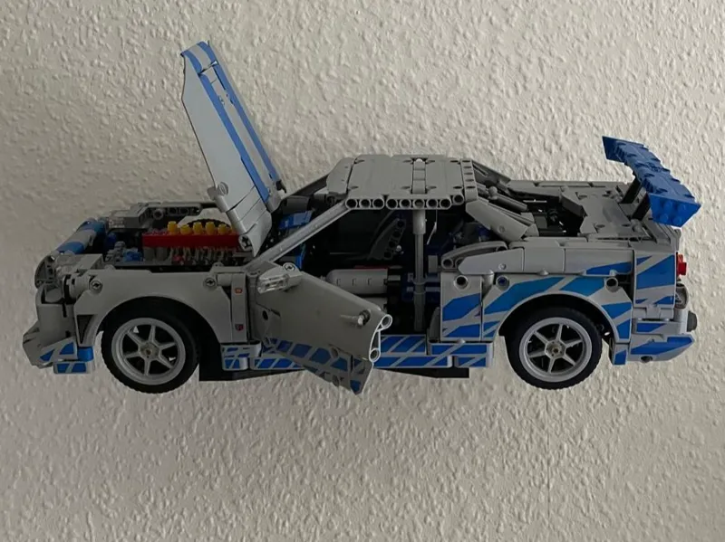 Nissan Skyline Wallmount