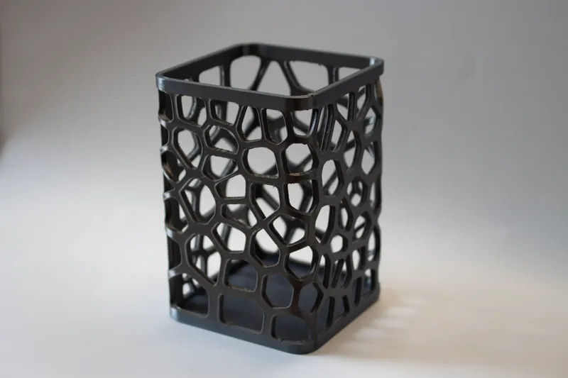 Voronoi Pen Holder