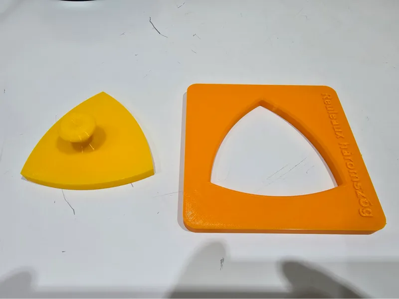 Montessori Reuleaux Triangle 