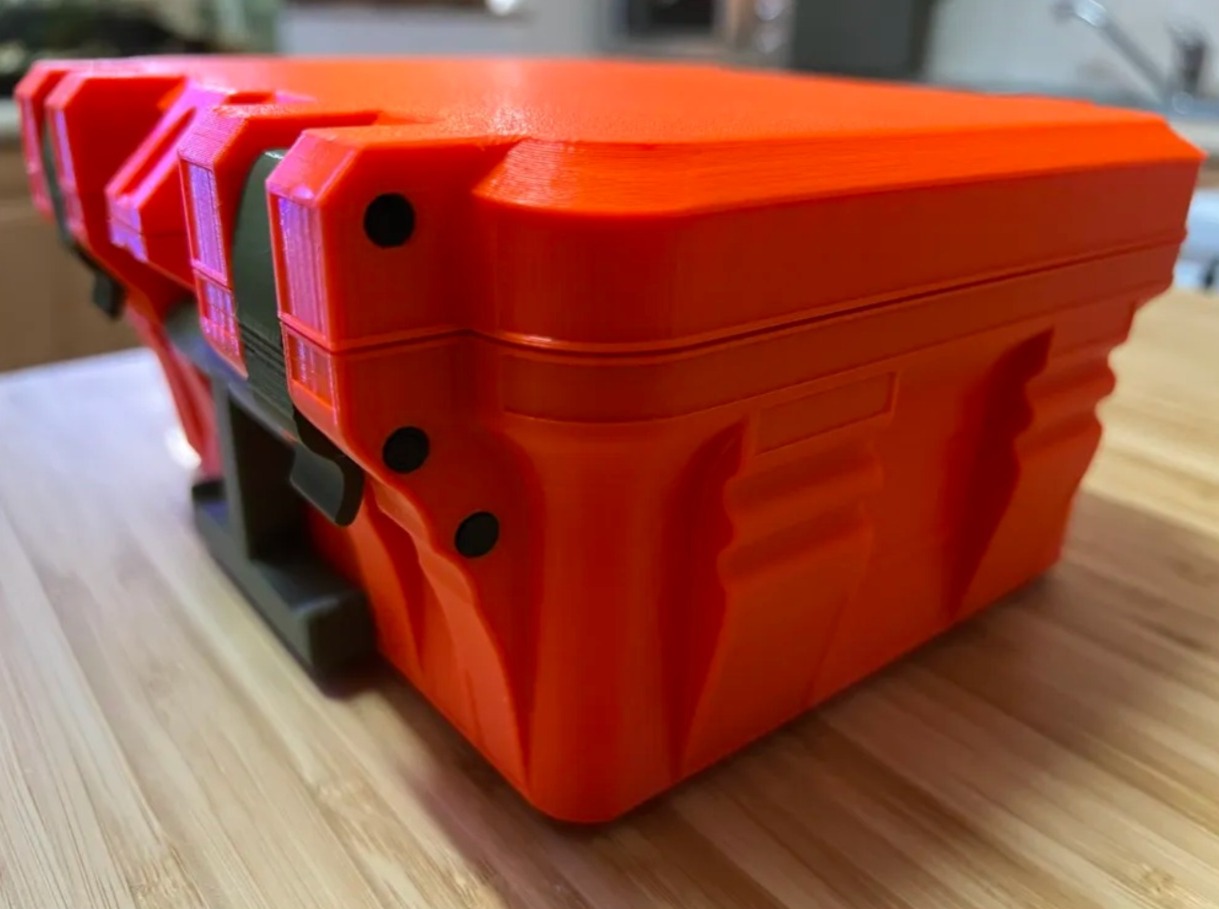Miniatura 2 do modelo 3D Lockable Rugged Tactical Utility Case 