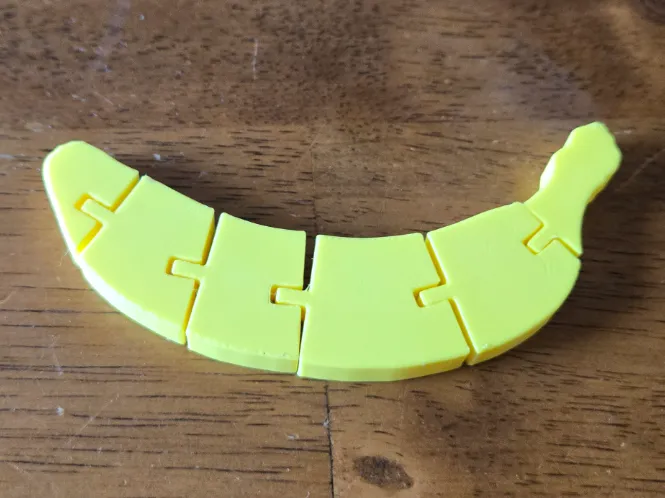 Banana I made from Flexi Toy Maker