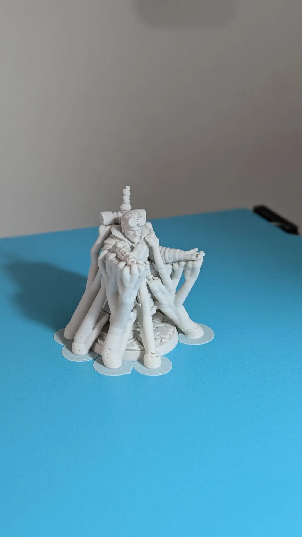 3Dプリント サイラス・ヴォルトン - 策略家 - 無料3Dモデル -MakerWorld